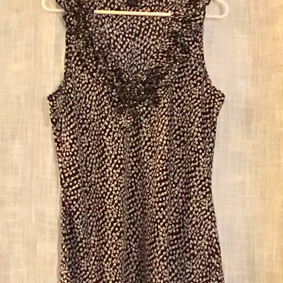 Soft, flowy top - Picture 1 of 1